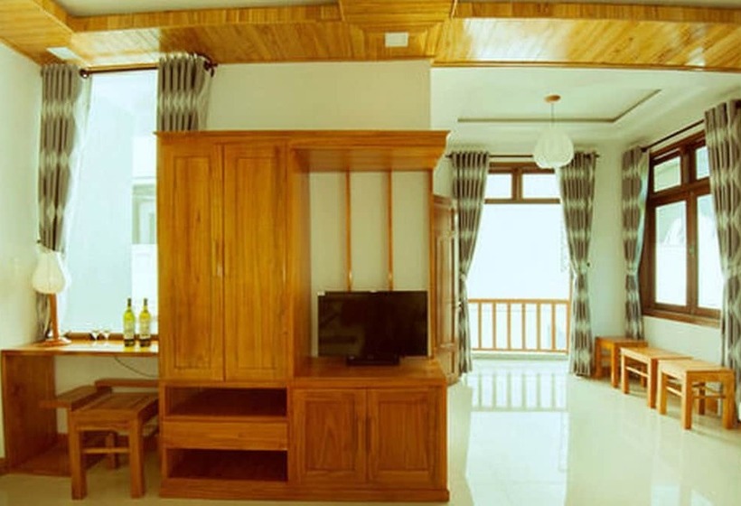 پانسیون Riverside Plum Garden Villa