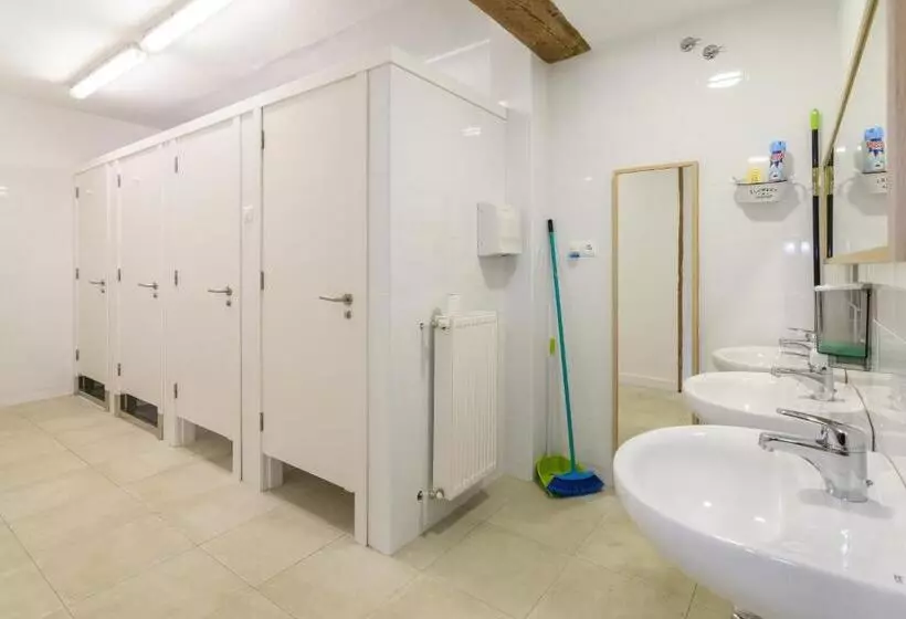 Albergue Valderrobres Auto Check In