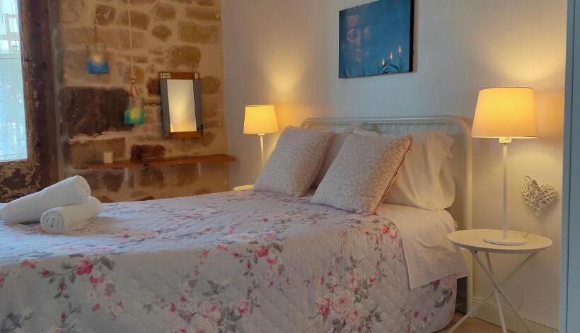 Albergue Valderrobres Auto Check In