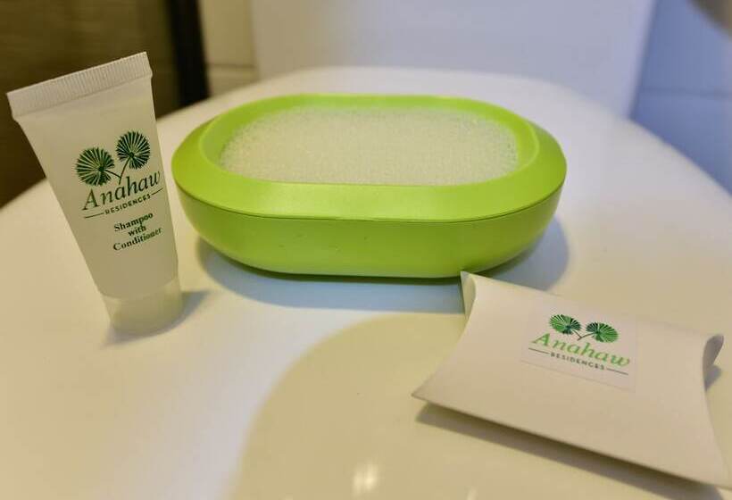 Anahaw Apartments Whitebeach