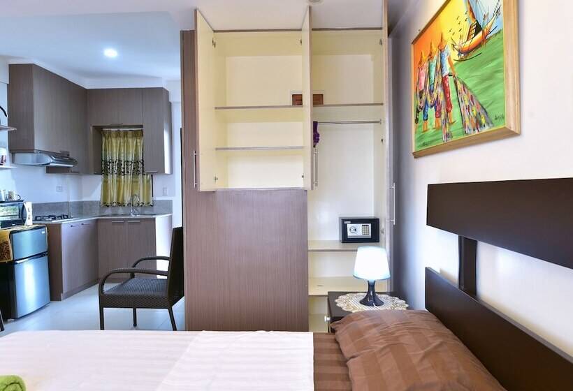 Anahaw Apartments Whitebeach