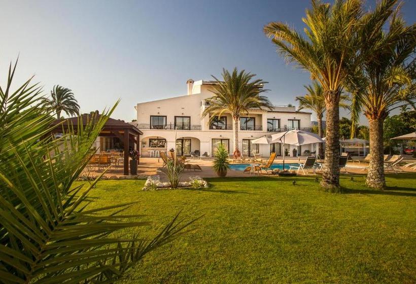 Aparthotel Camp El Planet