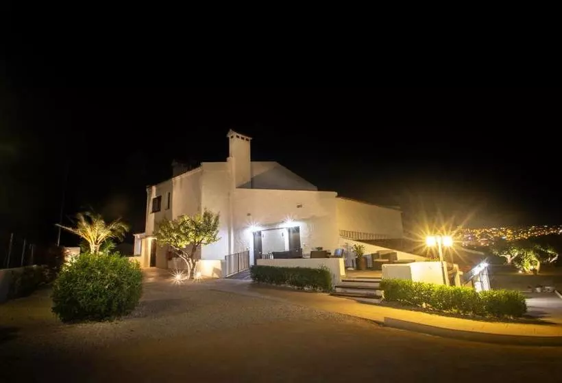 Aparthotel Camp El Planet