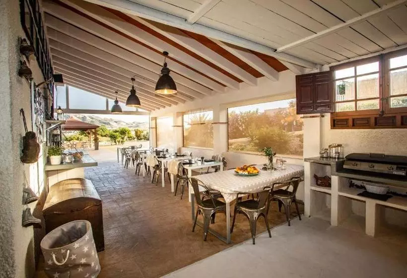 Aparthotel Camp El Planet