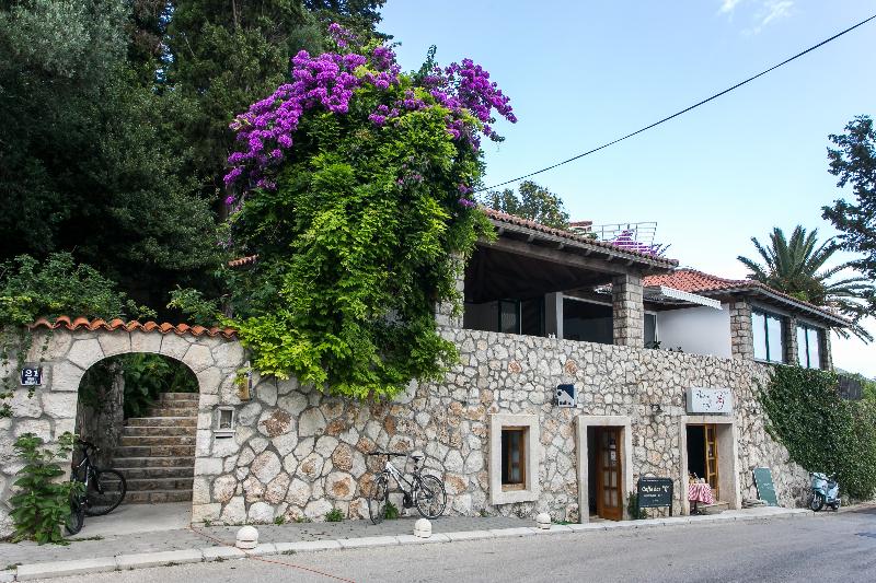 Apartments Villa Mirjana