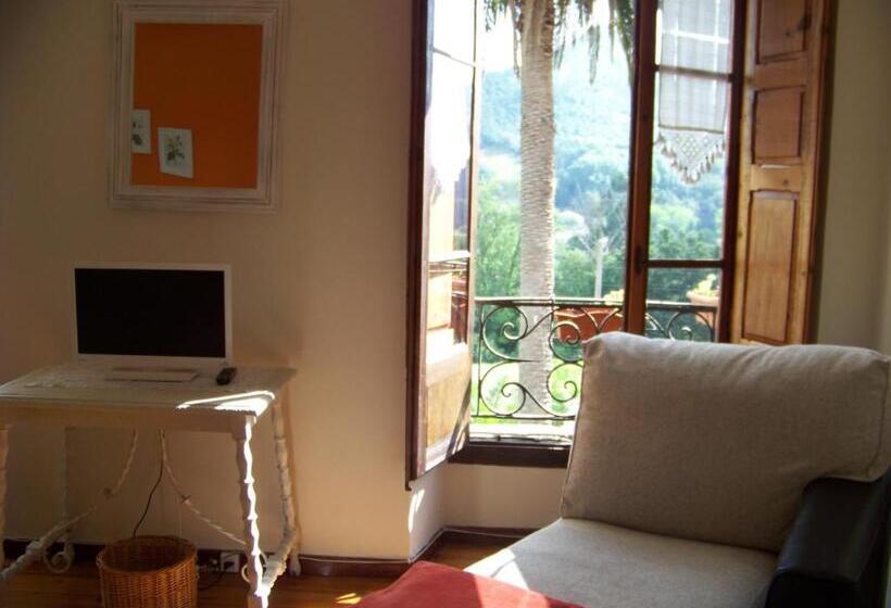 B&b El Jardín De Aes