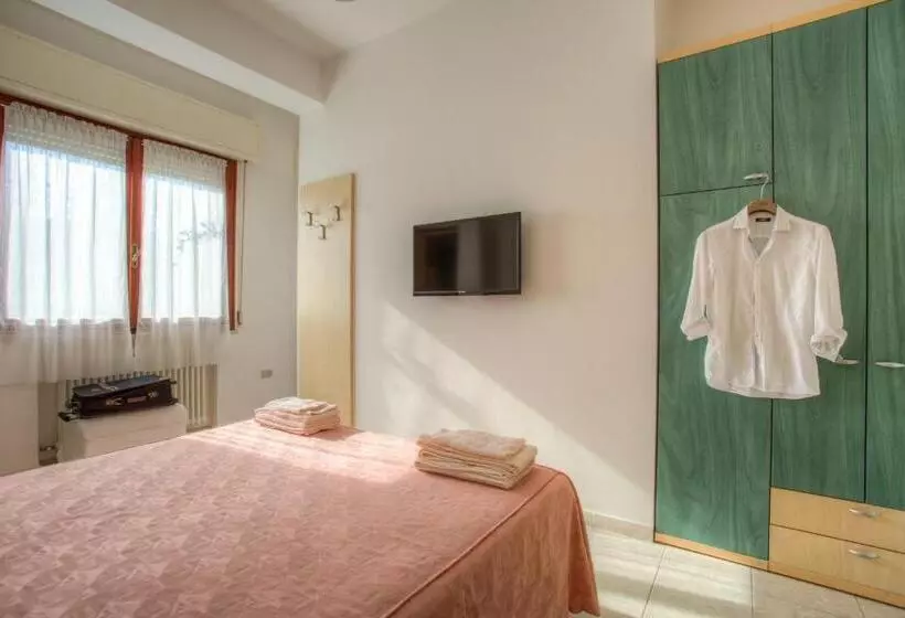 تختخواب و صبحانه Albergo Villa Lucia