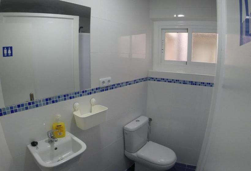 تختخواب و صبحانه Cathedral Rooms & Houses