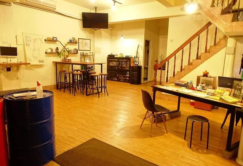 Chiayi Petite Hostel