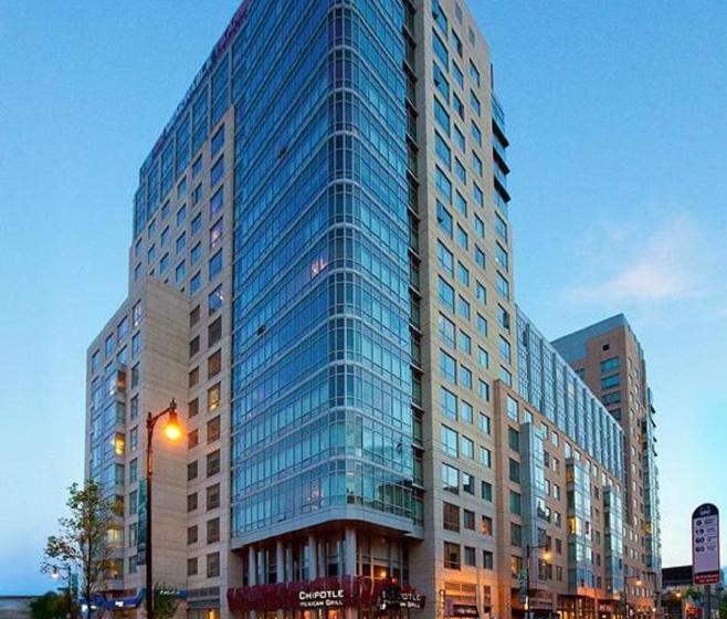 Global Luxury Suites Fenway