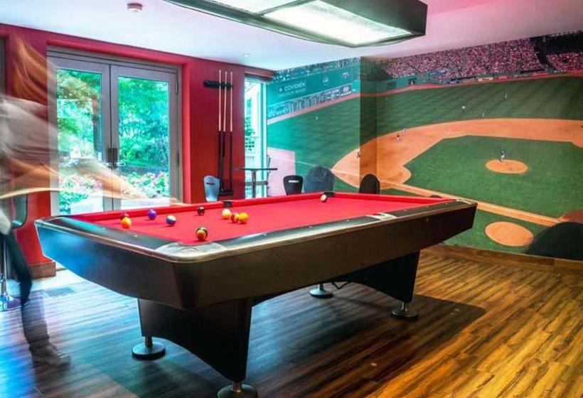 Global Luxury Suites Fenway