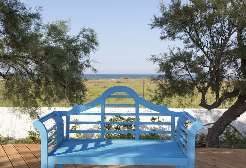 مسافرخانه Spiaggiabella Resort