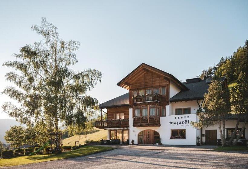 Berghotel Majarei