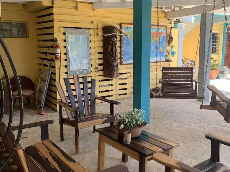 ホテル All Seasons Belize
