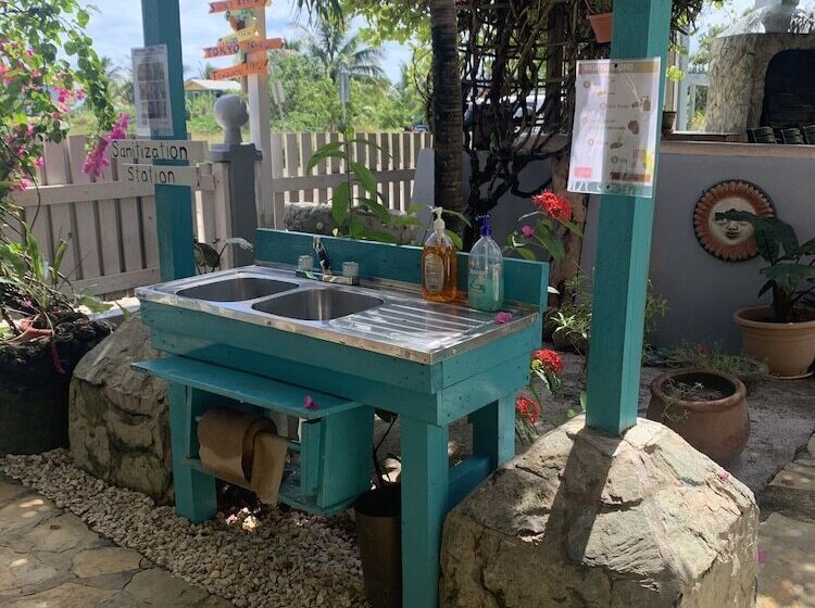 فندق All Seasons Belize