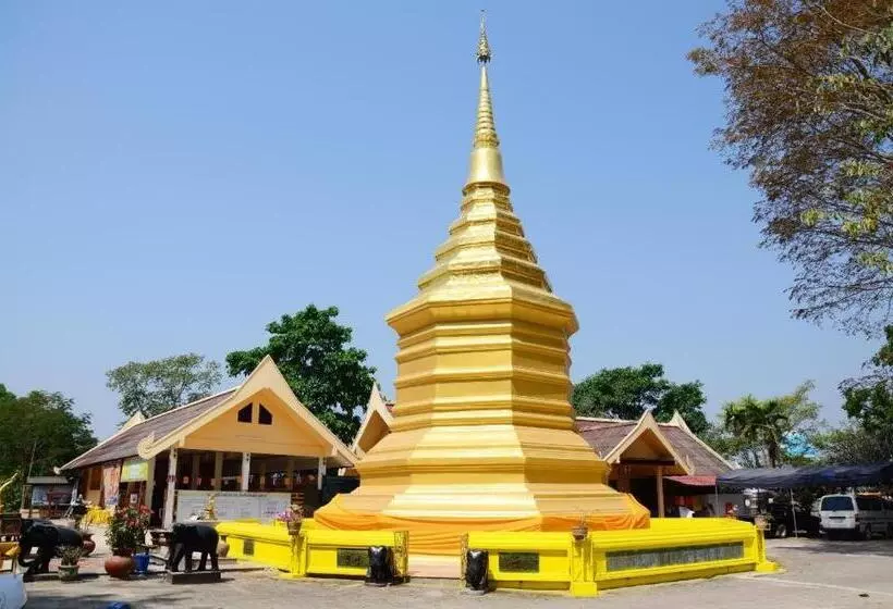 هتل B2 Chiang Rai Boutique & Budget