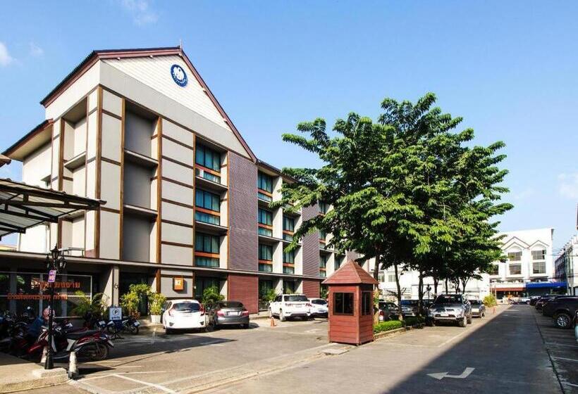 فندق B2 Chiang Rai Boutique & Budget