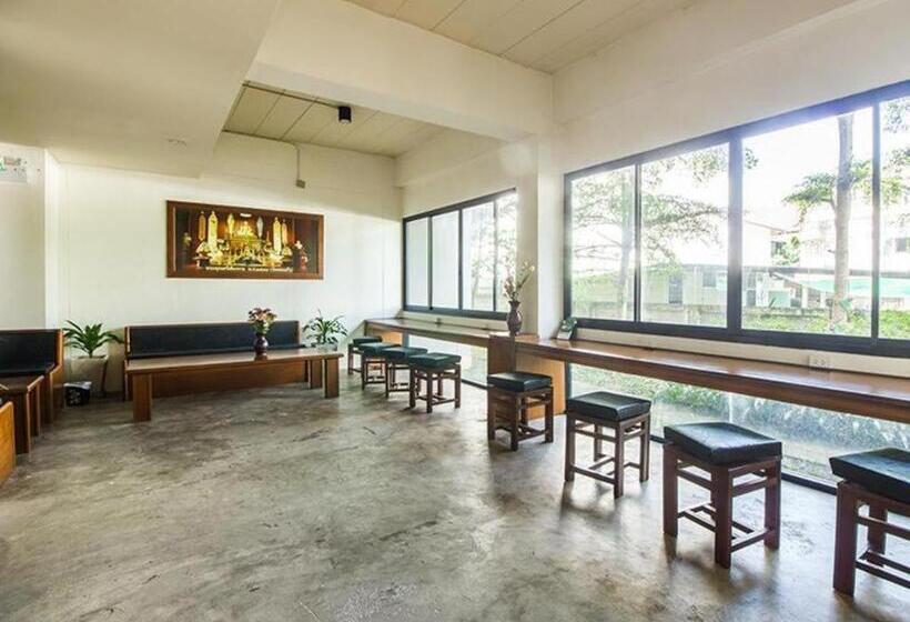 فندق B2 Chiang Rai Boutique & Budget