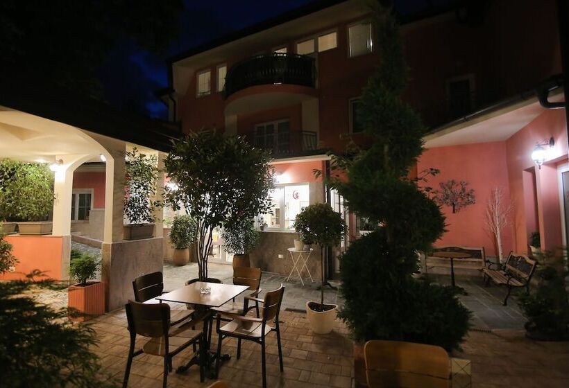 Boutique Hotel Asteria