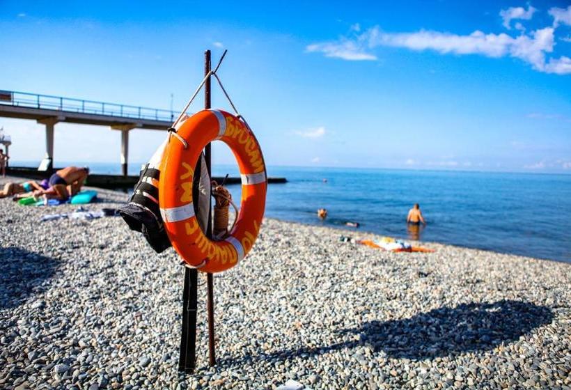 בית מלון כפרי Korall Adlerkurort