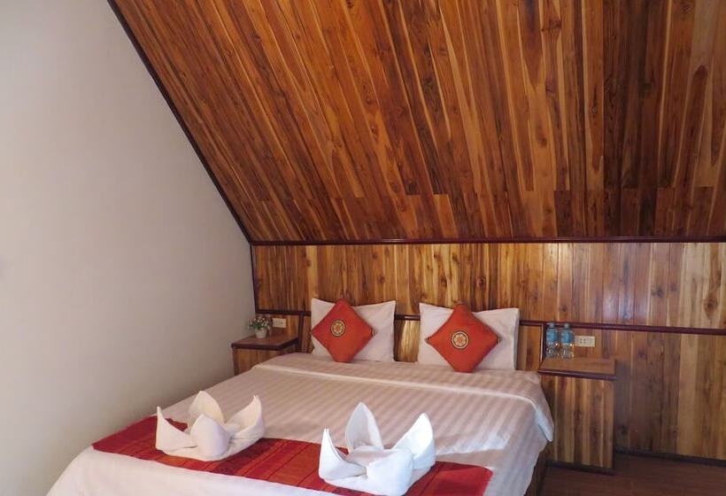 ホテル Namkhanriverside