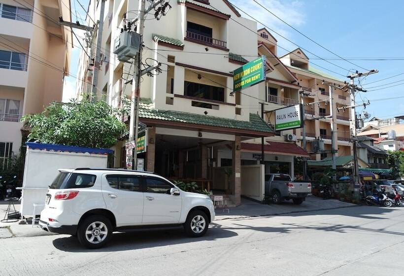 בית מלון כפרי New Nikom Court