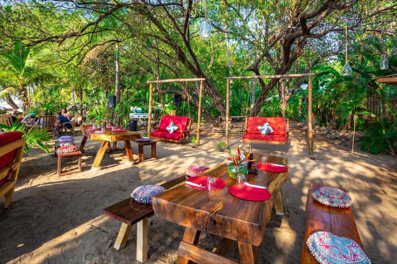 فندق Ocho Artisan Bungalows