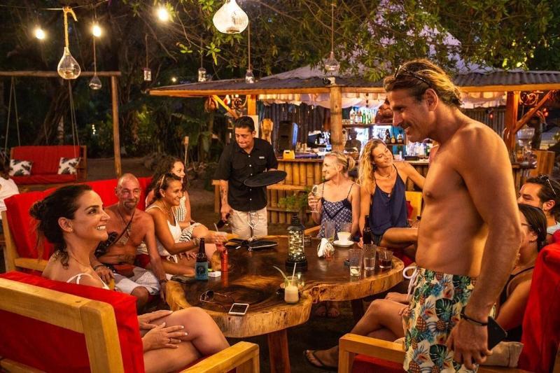 فندق Ocho Artisan Bungalows