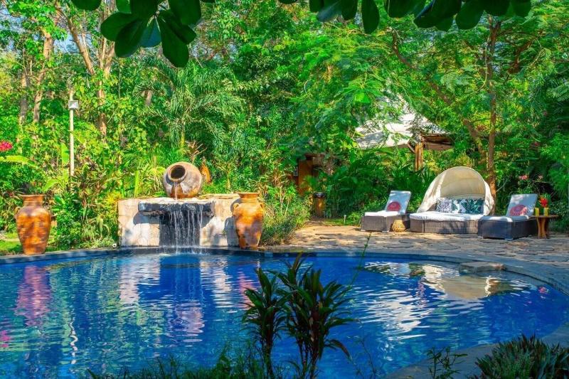 فندق Ocho Artisan Bungalows