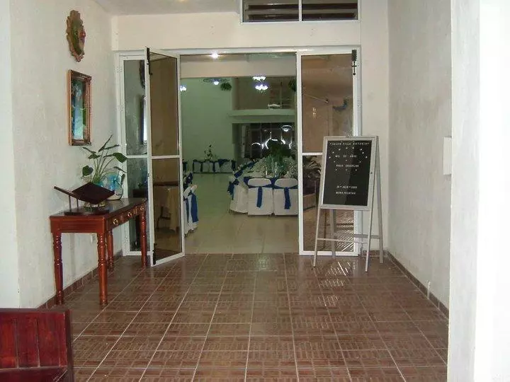 田舎風ホテル Villa Antonia