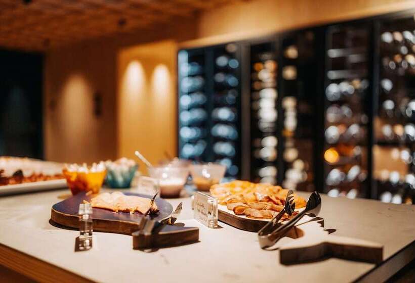 בית מלון כפרי Sensoria Dolomites