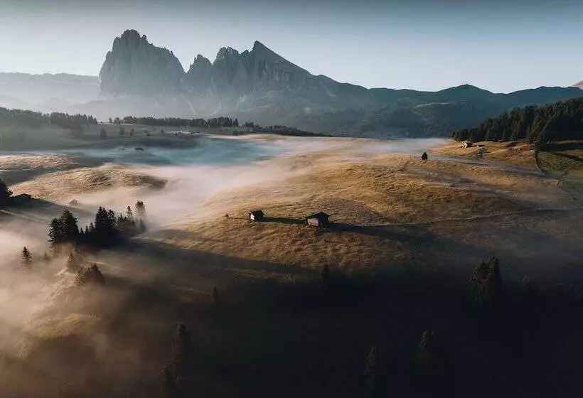 Hotelli Sensoria Dolomites