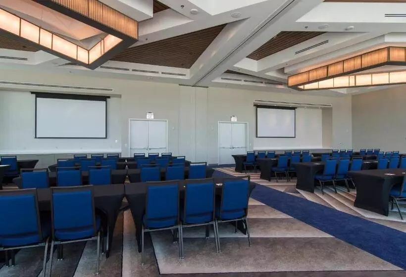 Hotelli Springhill Suites By Marriott Charlotte City Center