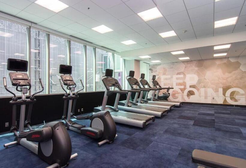 هتل Springhill Suites By Marriott Charlotte City Center