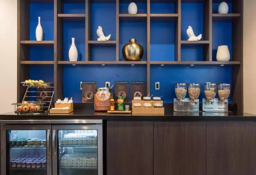 Hotelli Springhill Suites By Marriott Charlotte City Center