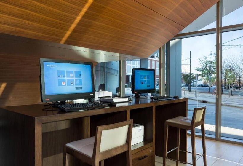 هتل Springhill Suites By Marriott Charlotte City Center