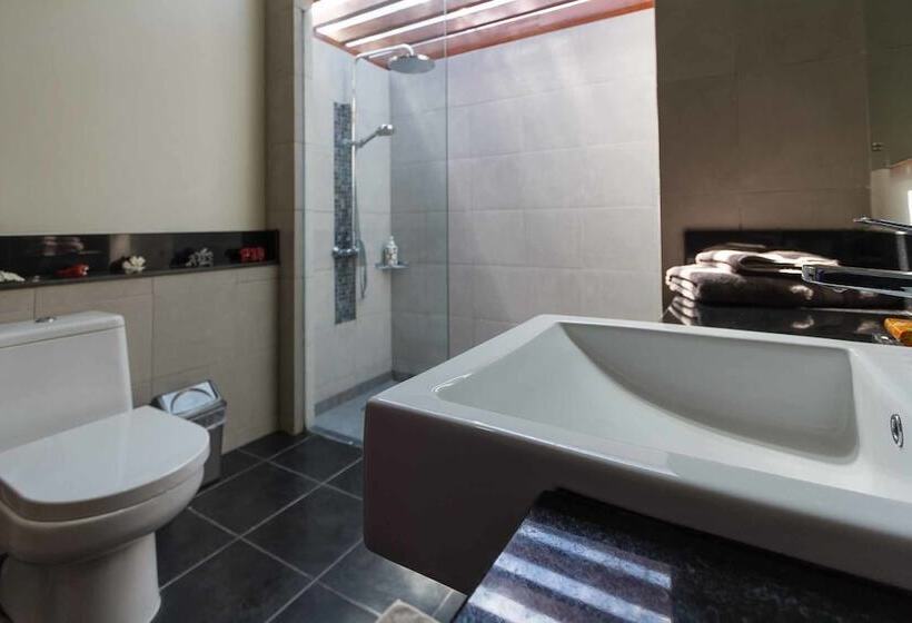 هتل Villa Karingal