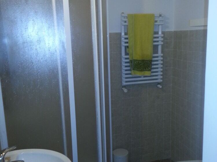 پانسیون Little Garden Donatello