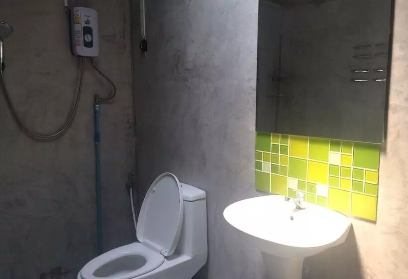 ペンション Mae Yen House Pai