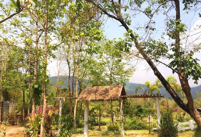 پانسیون Montri Garden House