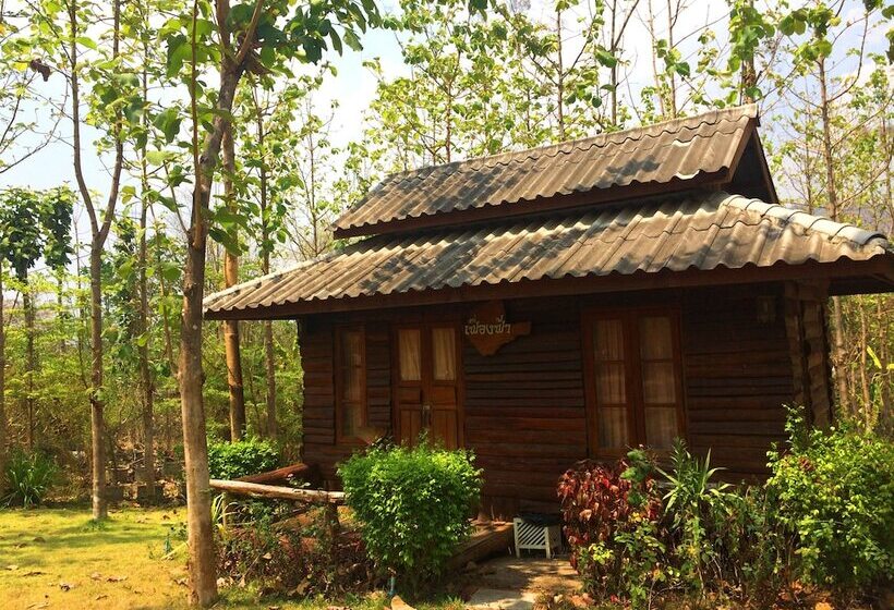 پانسیون Montri Garden House