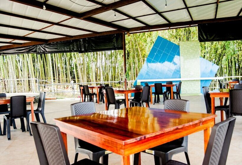 Santo Bambu Hotel Campestre