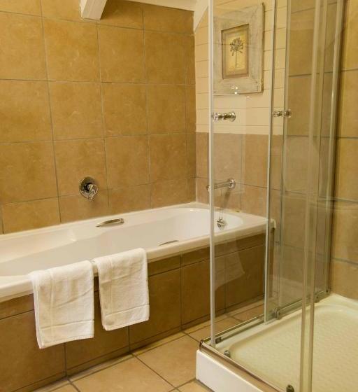 Stay2live Monument Park