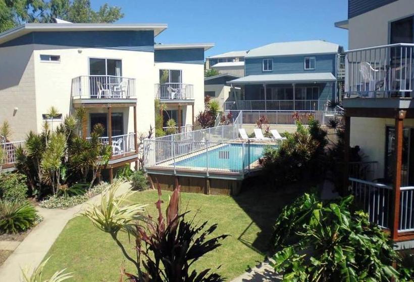 旅馆 Emu's Beach Resort