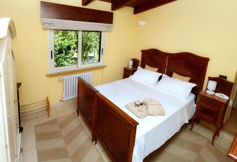 住宿加早餐  Tenuta Monaci La Murra