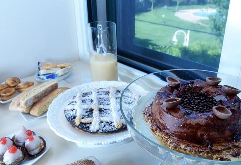 住宿加早餐  Tenuta Monaci La Murra