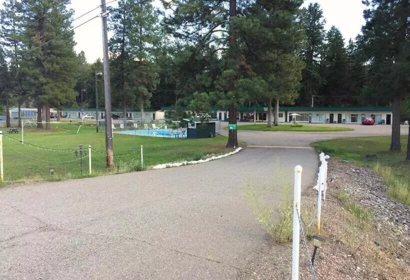 Evergreen Motel