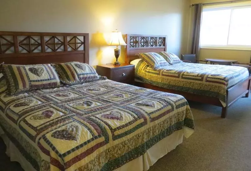 Fundy Line Motel