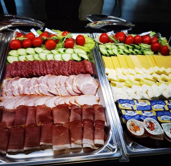 בית מלון כפרי Acktion