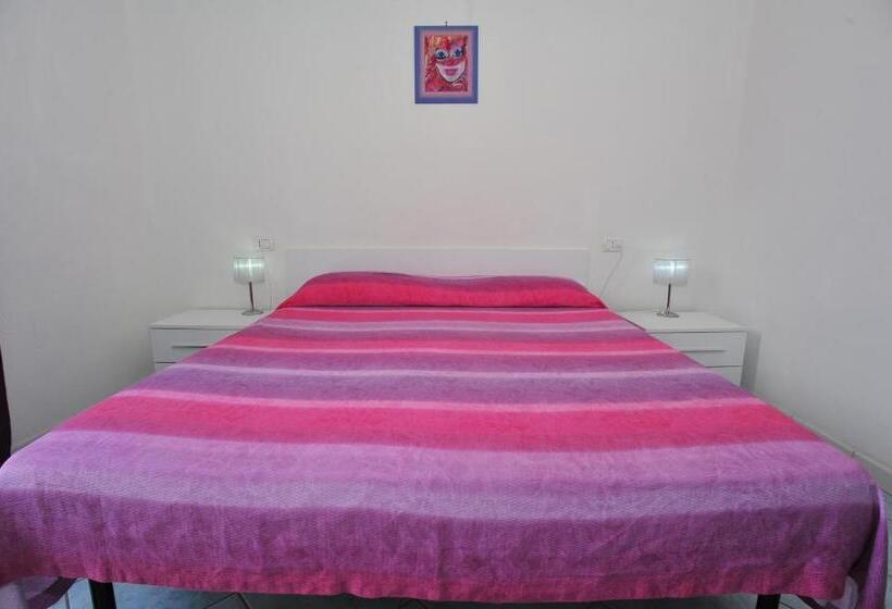 호텔 Albergo Dei 10 Colori